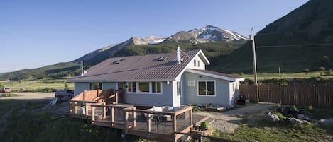 Private Deck and Yard