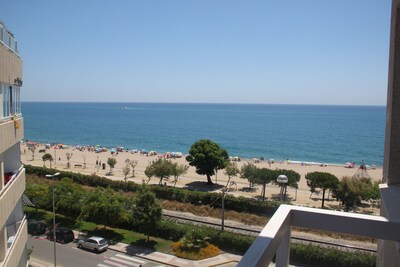 Apartment mit Pool am Meer, für Erholung, Kultur und Freizeit