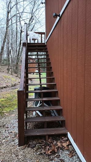 outside staircase leading up to the deck