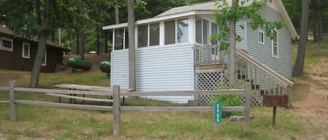 Lake Front Cottage