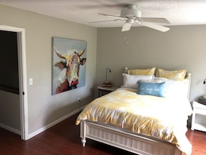 Master bedroom has a QUEEN bed and full bath.