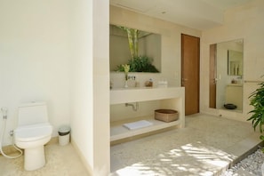 Stylish&amp;Elegant 8Bed Lux Villa,Seminyak;