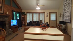 Woodland's Cabin, Living Room from Kitchen