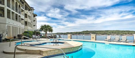 Lago Vista Vacation Rental | 2BR | 2BA | 1,200 Sq Ft | Step-Free Access