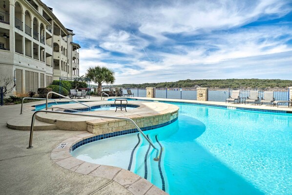 Lago Vista Vacation Rental | 2BR | 2BA | 1,200 Sq Ft | Step-Free Access