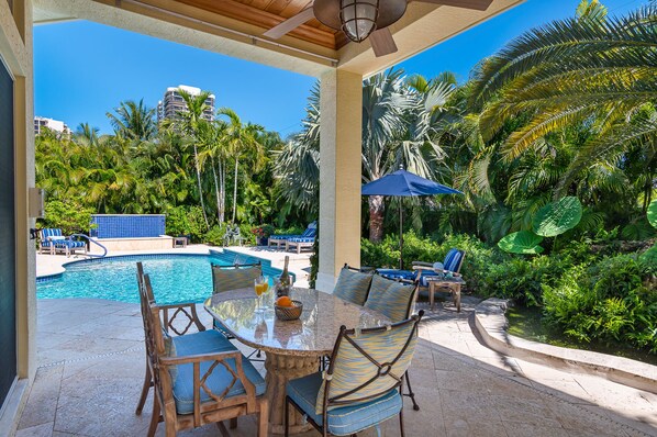 Pool-side dining