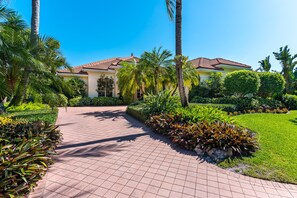1211 Pine Point Road
Singer Island FL 33404