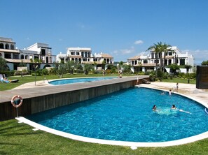 12. les-oliveres-resort-costa-dorada-tarragona-ampolla-l'ampolla-swimming-pools-spain-holiday-holidays-vacation