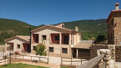 Casas Rurales La Loma for 10 people