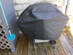 Available grill under back porch for Cottage.