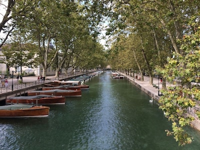 Studio Urban Chic Annecy: Perfect location in the city center close to the Lake
