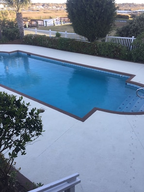 Private pool with seasonal heating
