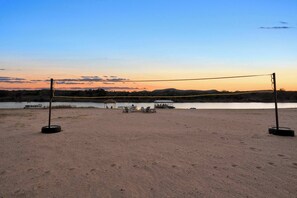 This property features a volleyball net as one of the amazing amenities!