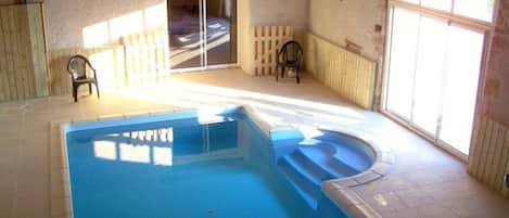 Piscine accessible de mi-mai jusque mi-septembre