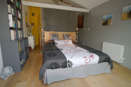 votre chambre ouverte sur le calme du jardin vous attend : l'escapade..