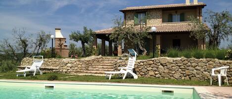 VILLA PIA- THE SMALLER VILLA WITH PRIVATE SWIMMING POOL