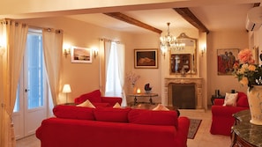 Living Room-House-South-of-France