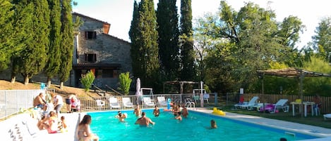 +39 333 4643606 .agriturismo calcinaia sul lago 