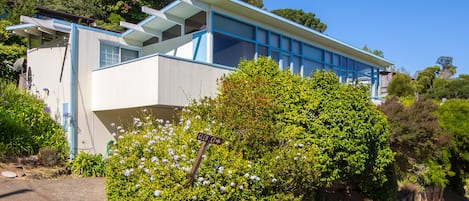 House from street
