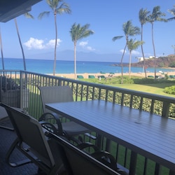 Large lanai
