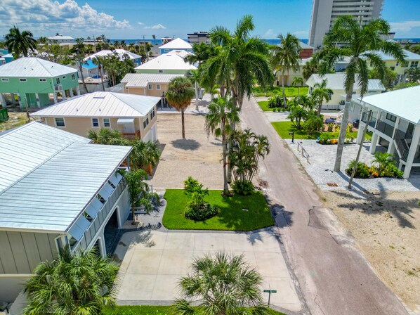 The Austin Pearl - Beach is behind Diamonhead Resort at top of this picture.