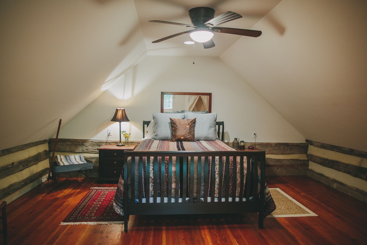 The Adrian Cabin – Stevenson Ridge