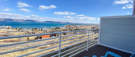 Outstanding view of Bear Lake