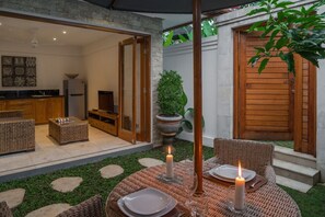 Cozy Villa 2,  one Bedroom, Sanur