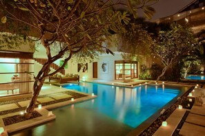 Boutique 8Bed Luxury Villa, Seminyak;