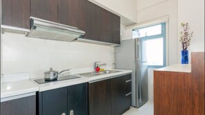 Sweet Makati 1-BdRm Loft Condo Apt (P2)