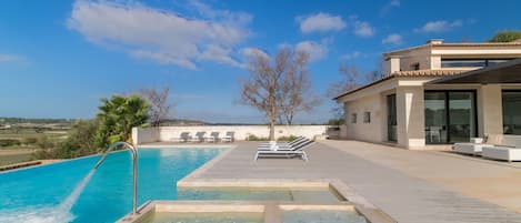 Villa pour 8 personnes avec piscine Ă Santa Margalida, Majorque.