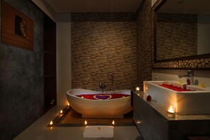 One bedroom Villa with private lap pool