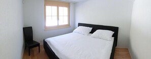 3 cosy bedrooms with Hilton beds