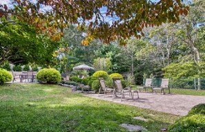 Path From Living Room to Pool