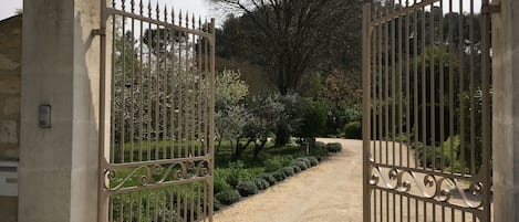 Jardines del alojamiento