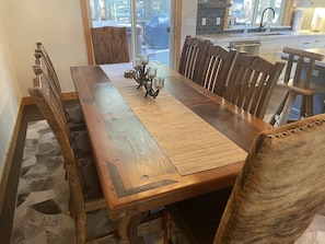 Beautiful custom dining table, seating for 8 