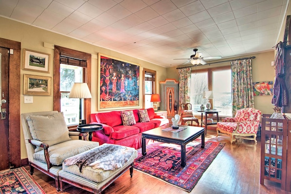 'Mattie's House' is an ideal home-away-from-home in Loveland, Colorado.