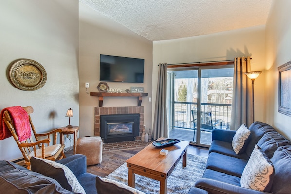 Steamboat Springs Vacation Rental | 3BR | 2BA | Stairs to Access