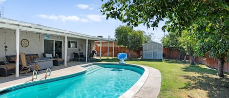 Indio Vacation Rental | 3BR | 2BA | 1,670 Sq Ft | Step-Free Access