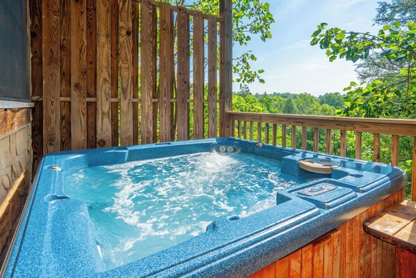 Bain à remous extérieur