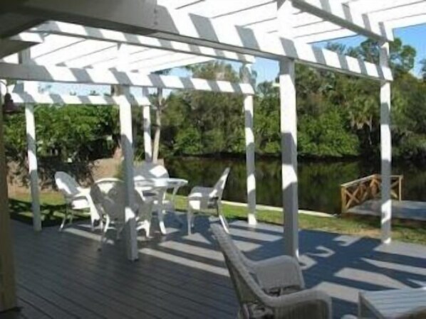 This beautiful 1000 ft deck overlooks serene Rocky Creek