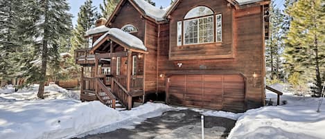 Tahoe Vista Vacation Rental | 3BR | 2.5BA | 2,000 Sq Ft | Stairs Required