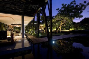 3BR Villa in heart of Seminyak 