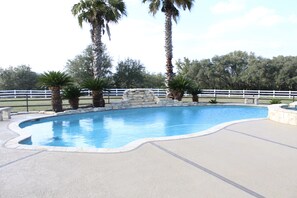 Relaxing Pool