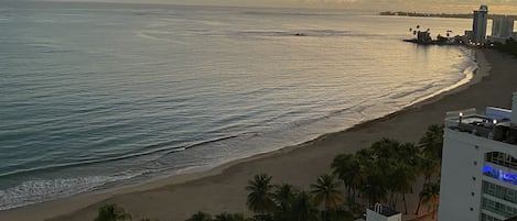 Vue sur la plage ou l’océan