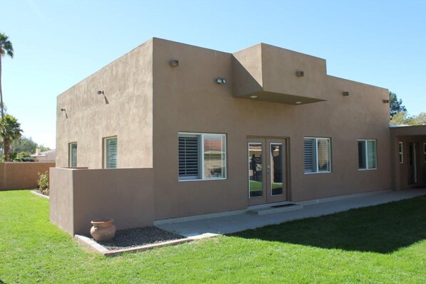 Large Guest house for rent
