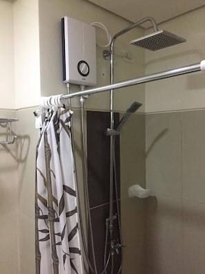 Shower has hot water
