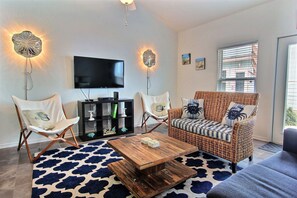 Cozy and bright living room.