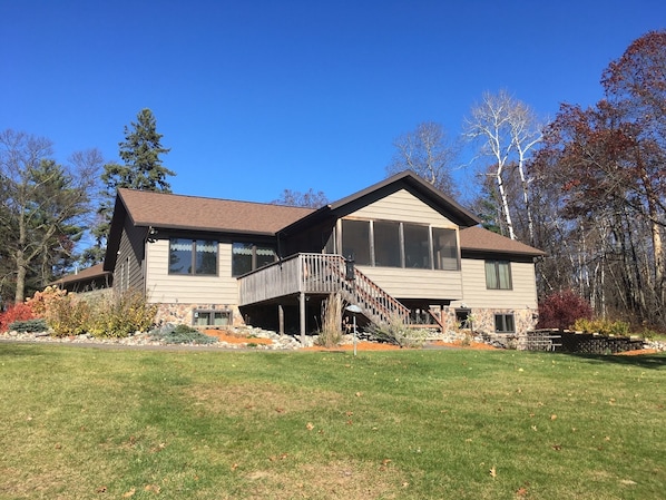 Spacious 4 1/2 acres with 322 ft of Lakeshore, Hard Sandy Bottom Lake