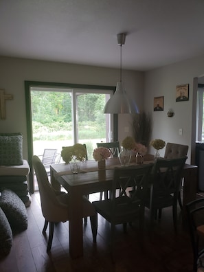 Dining Room out to the Patio